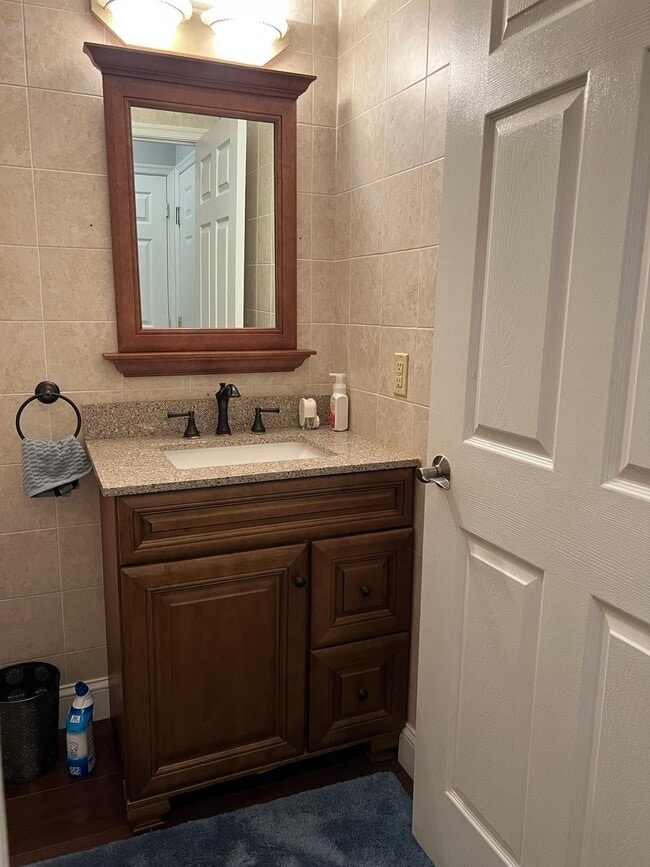 Building Photo - 93 Banyan Blvd