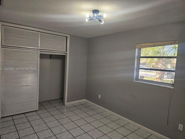 Building Photo - 9360 SW 168th St