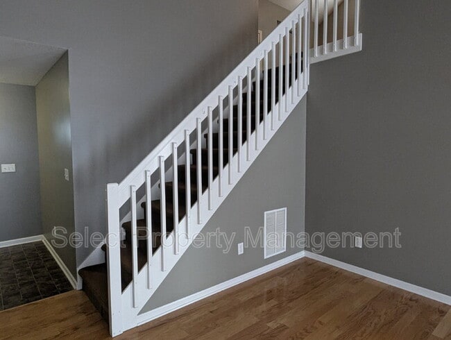 Building Photo - 5201 Willman Ln