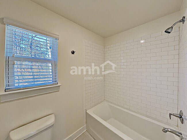 Building Photo - 1677 Archer Estates Dr