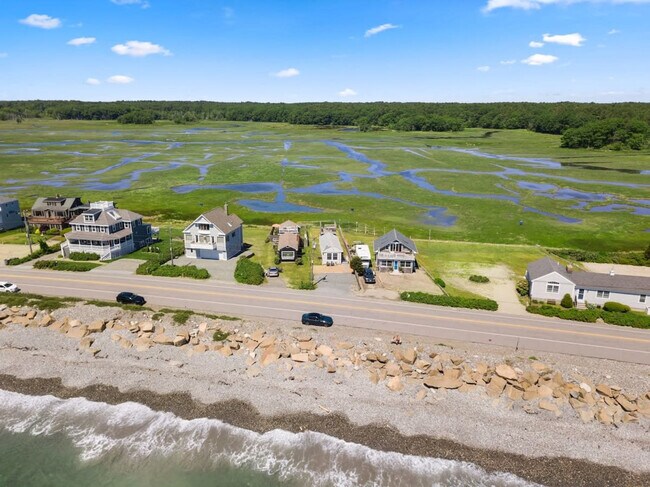 Building Photo - 1611 NH-1A