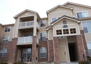 Building Photo - Nice 2 bed 2 bath near DIA in gated community