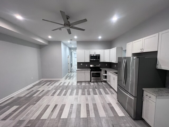 Building Photo - 3659 S Indiana Ave