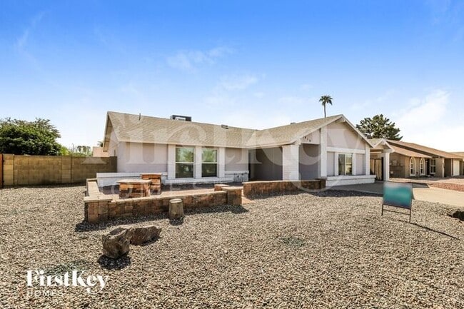 Building Photo - 6419 W Sierra St