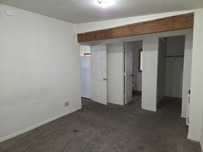 Building Photo - EC103-Filby, Nikola