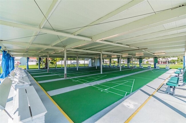 Building Photo - 3490 Mainlands Blvd S