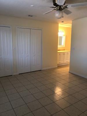 Building Photo - 304 Sherwood Pl