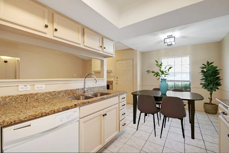 Building Photo - 619 Luther Dr