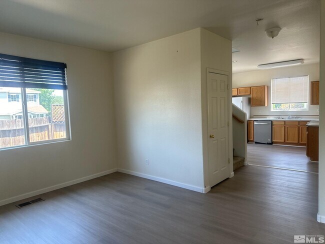 Building Photo - 5911 Sapphire Ridge Ct