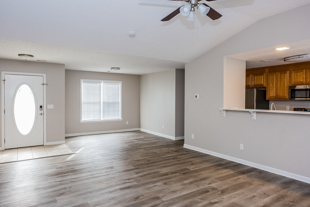 Building Photo - 1641 Red Bird Cir SE