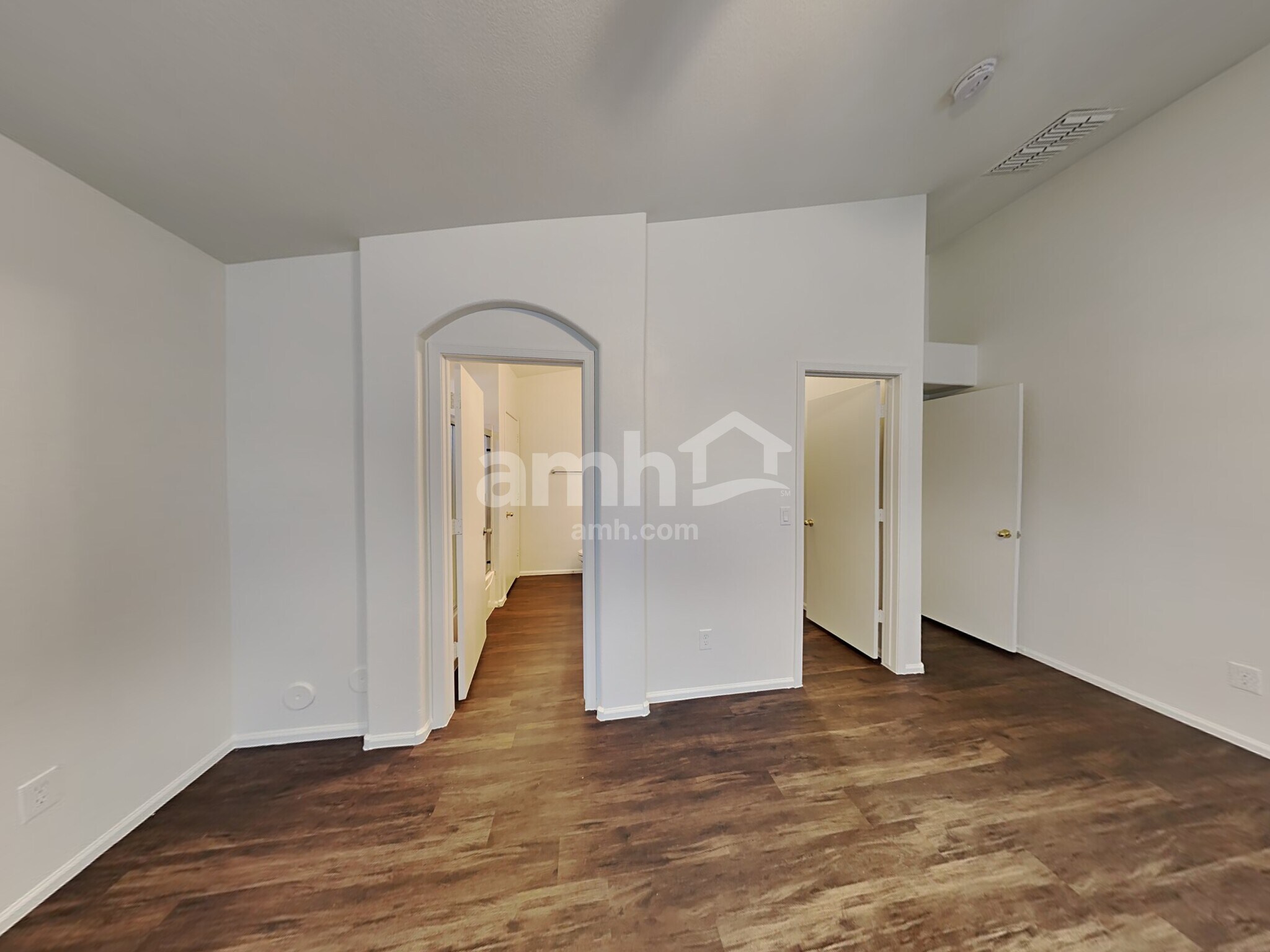 Building Photo - 16563 W Melvin St