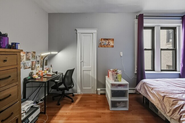 Building Photo - 1661 Commonwealth Ave