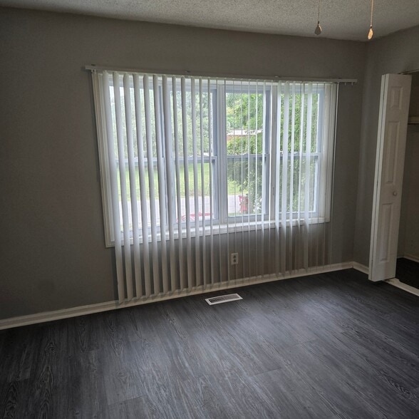 Building Photo - 4836 Mamie Carter Dr