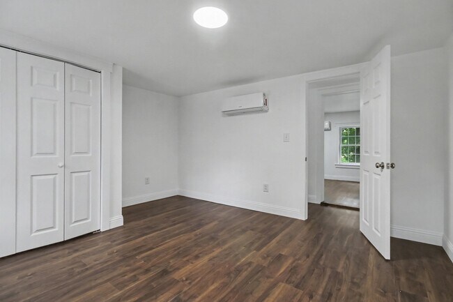 Building Photo - 2367 Bryansville Rd
