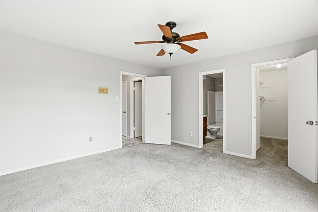 Building Photo - 14117 Briarsage Ct