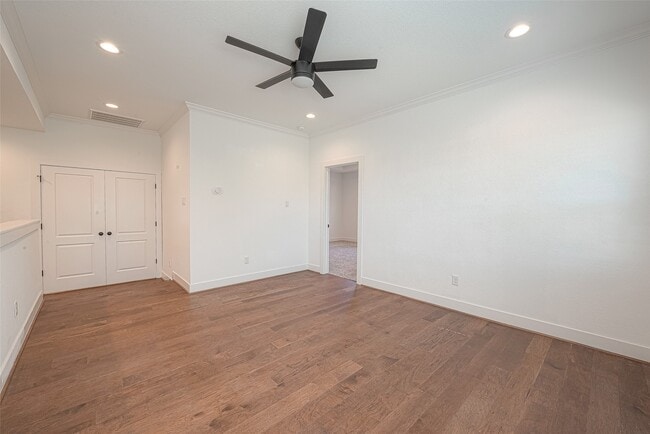 Building Photo - 13419 Scott St