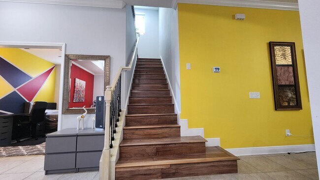 Building Photo - PRICE IMPROVEMENT – NOW $3,500/MONTH FOR ANNUAL LEASE!