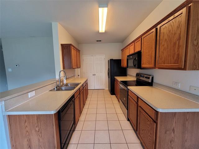 Building Photo - 509 Fisherman Trail