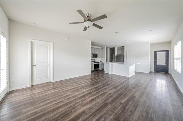 Building Photo - 1621 Briar Hunt Dr