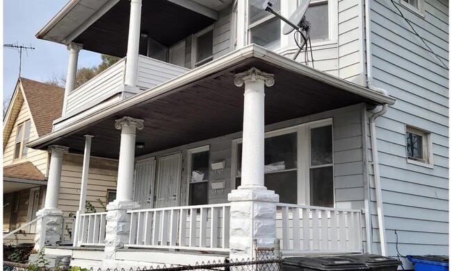 Primary Photo - 7903 Decker Ave