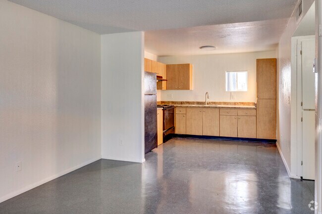 Living Room & Kitchen - 2BR , 1BA - 750SF - Starlight Apartments