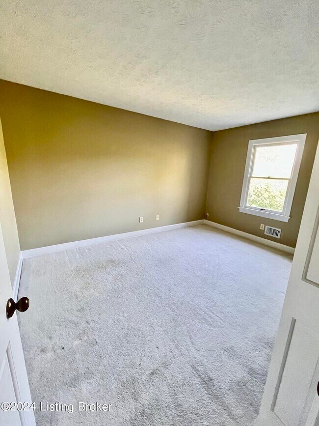 Building Photo - 4612 Deepwood Ct