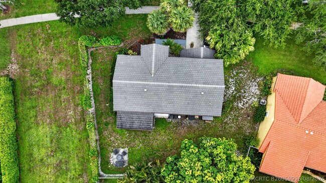 Building Photo - 3870 Sabal Lakes Rd