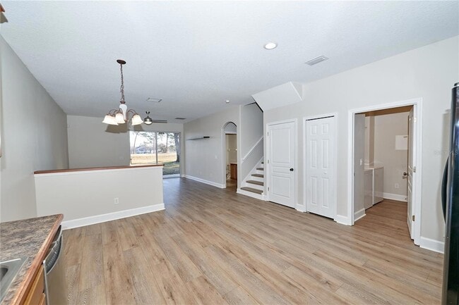 Building Photo - 23903 Sardinia Dr