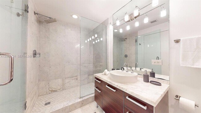 Building Photo - 244 Biscayne Blvd