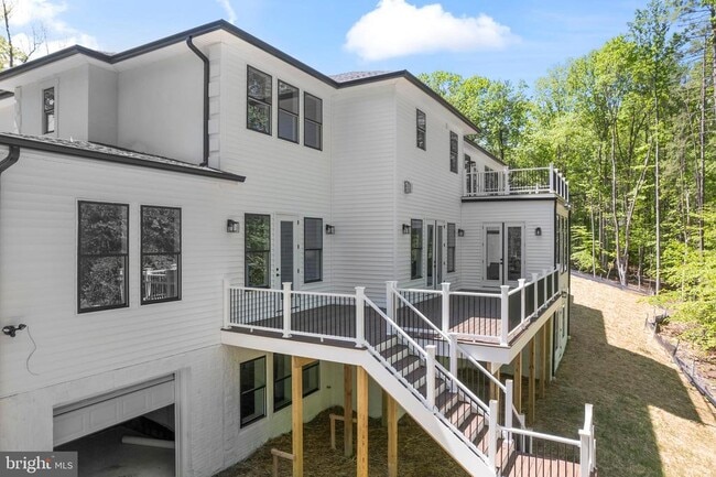 Building Photo - 11550 Henderson Rd