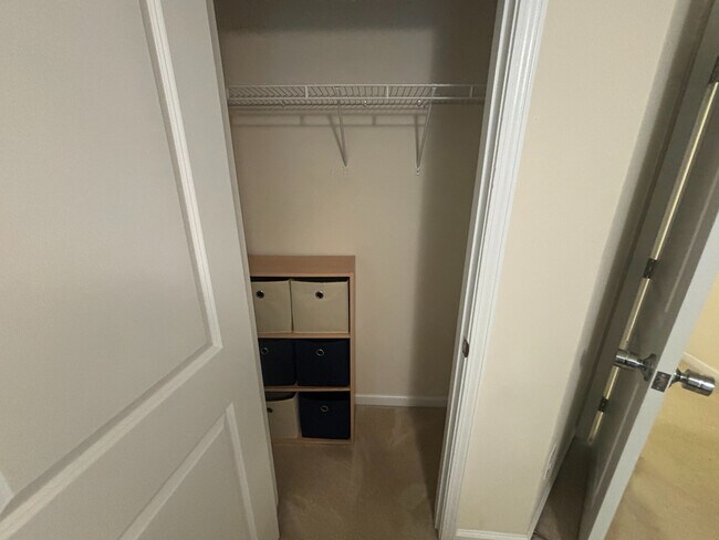 Building Photo - Room in Townhome on Sangre De Cristo Dr