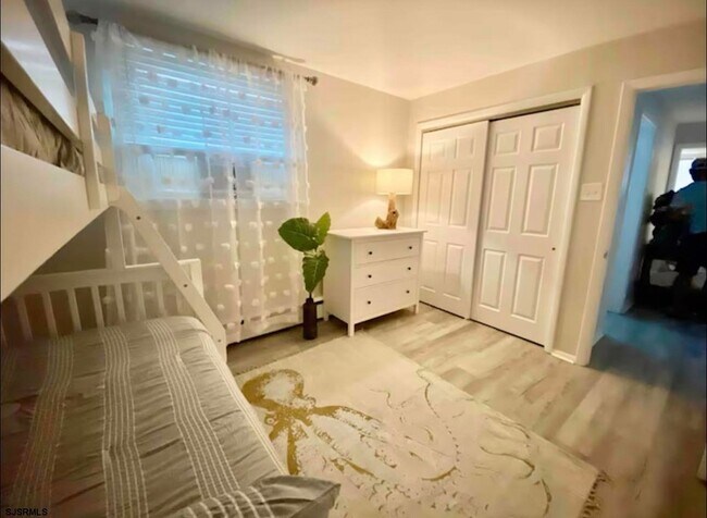 Building Photo - 512 W Brigantine Ave