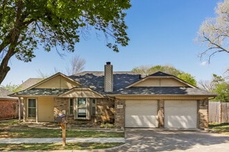 Building Photo - 6401 Springfield Dr