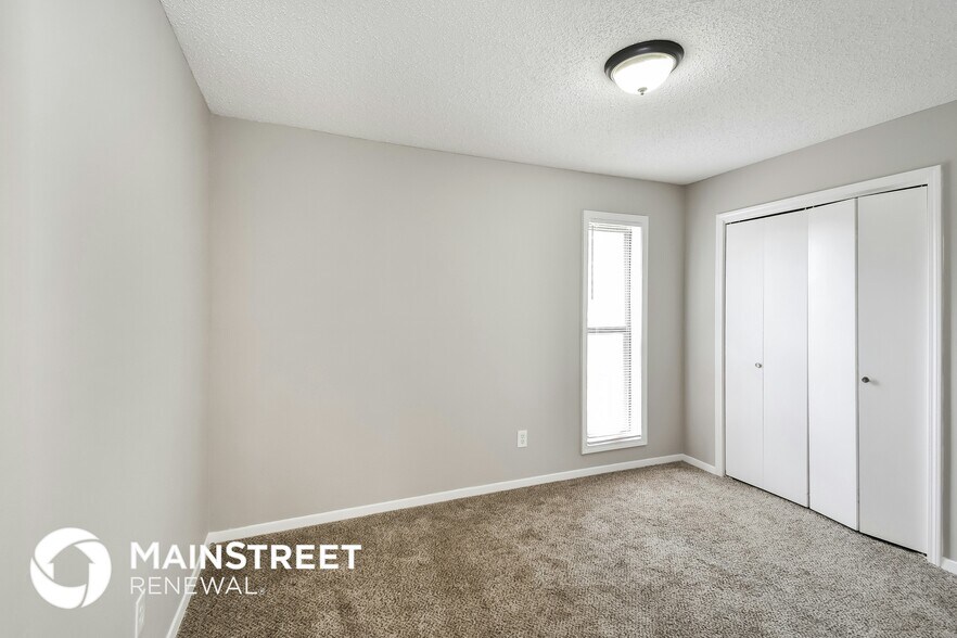 Building Photo - 3512 Chevron Cove