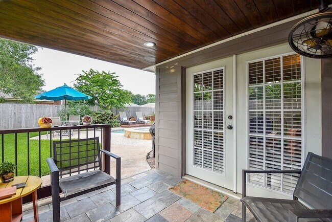 Building Photo - 1918 Quail Grove Ln