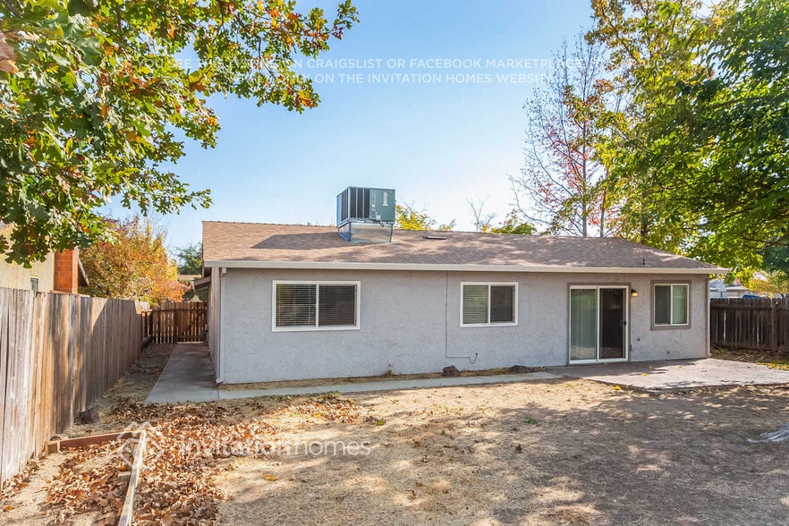 Building Photo - 7101 Koropp Ct