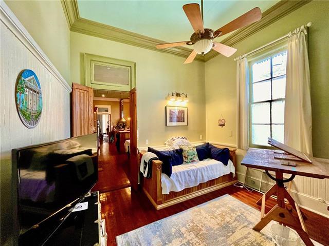 Building Photo - 915 Arabella St