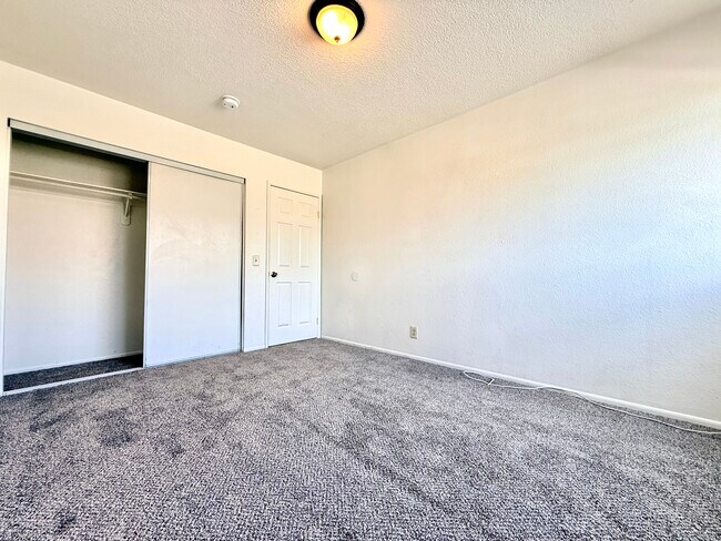 Building Photo - 43241 32nd St W