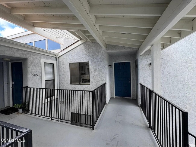Building Photo - 5117 Longfellow Way