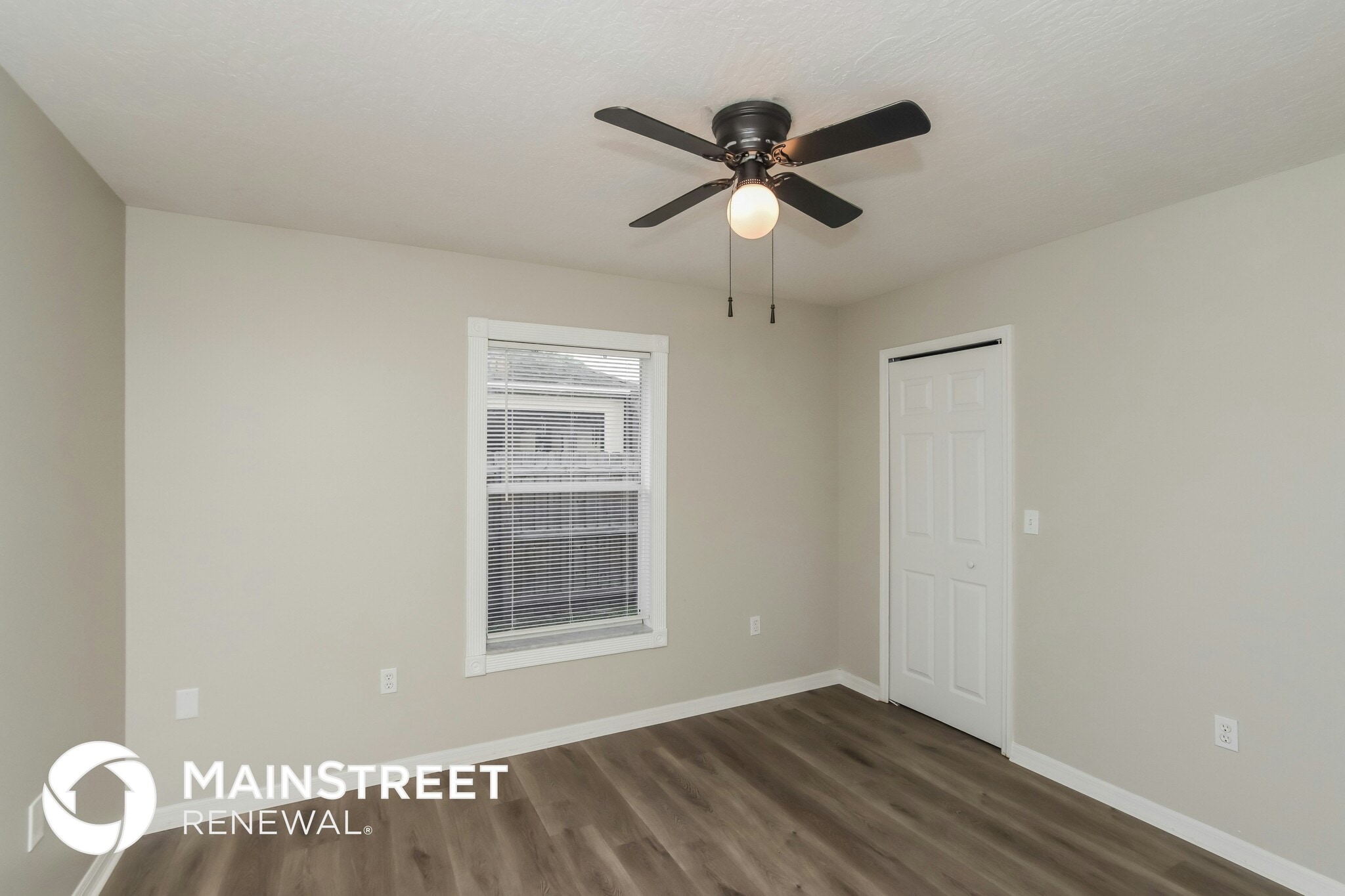 Building Photo - 874 Altona St NW