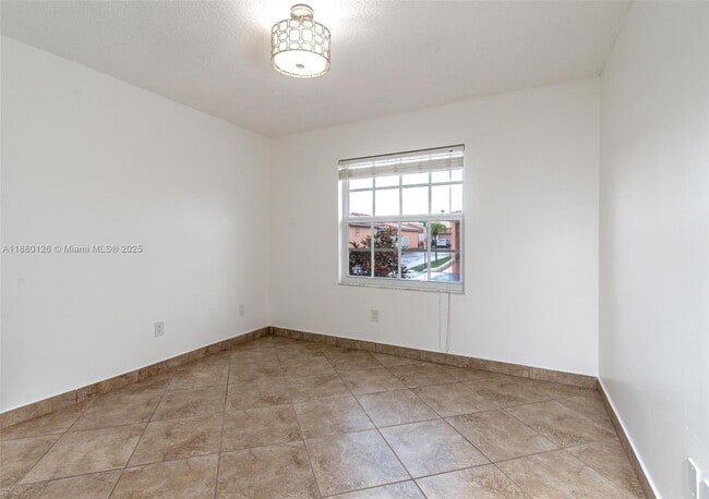 Building Photo - 2236 W 74th Pl