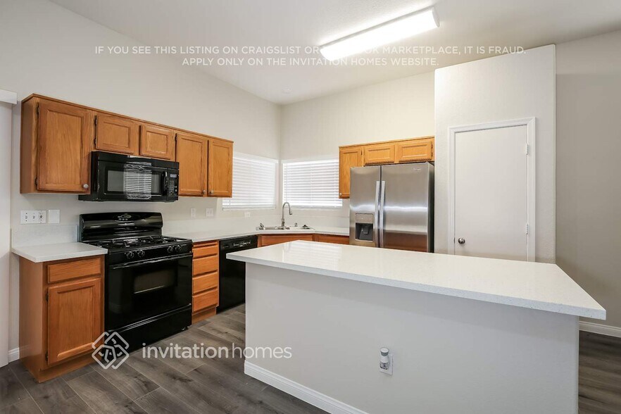Building Photo - 109 Montalban Ct