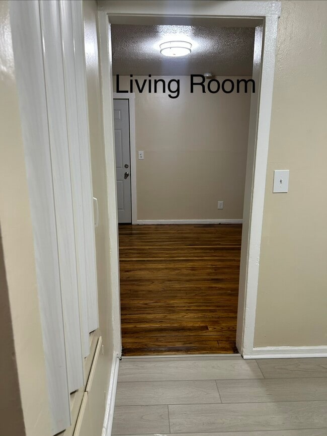 Building Photo - 31607 Antrim Ct