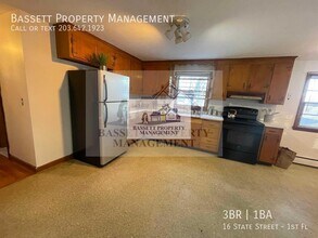 Building Photo - 16 State St