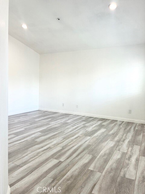 Building Photo - 15085 Alyssum Ct