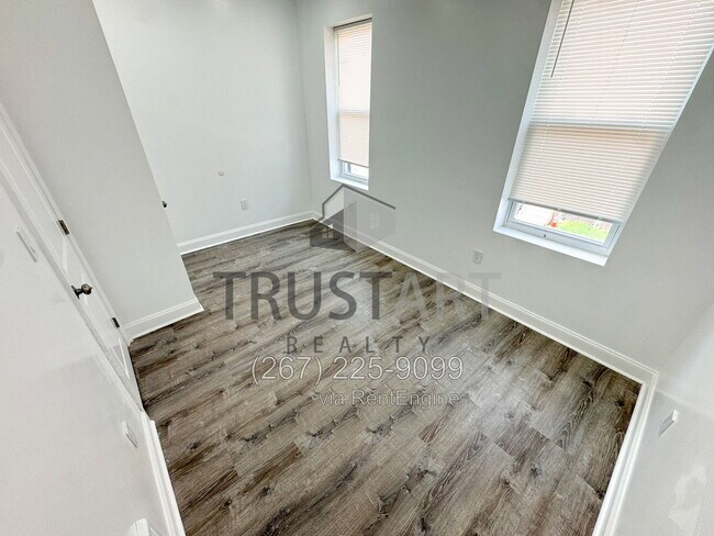 Building Photo - 2507 N 19th St