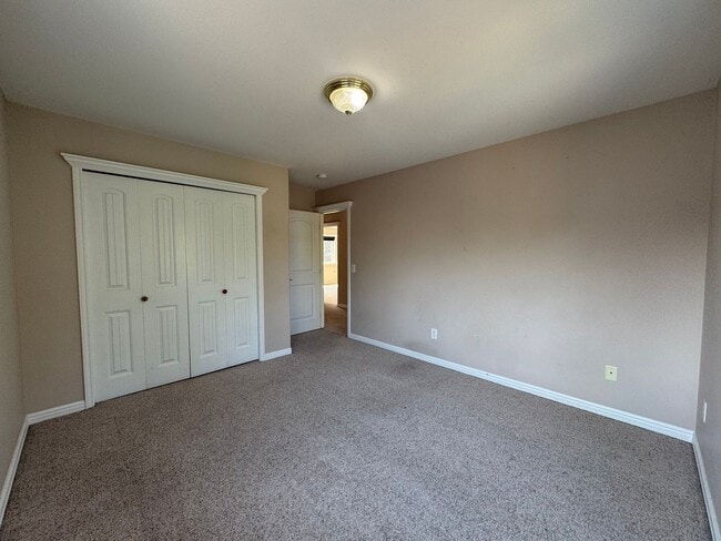 Building Photo - 4467 Castlerock Dr