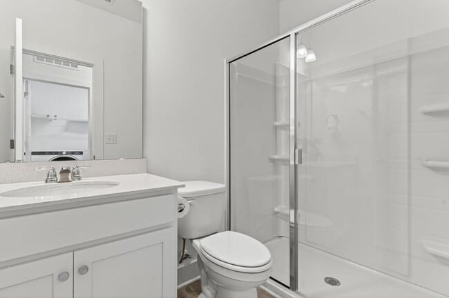 Building Photo - 163 Little Crk Dr