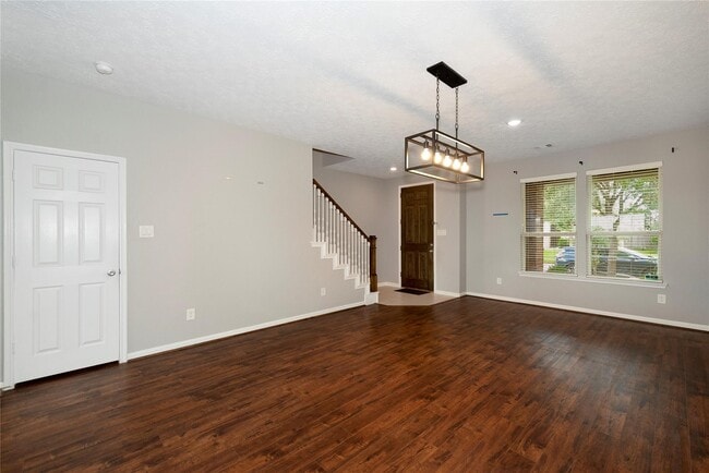 Building Photo - 24015 Adobe Ridge Ln