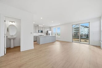 Building Photo - 6911 Cosby Vlg Ter